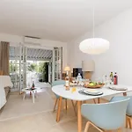 ヴィラ Maison Plein D Options Yourhosthelper グリモー