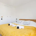 Maison Plein D Options Yourhosthelper Villa