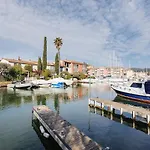 Maison Plein D Options Yourhosthelper Villa