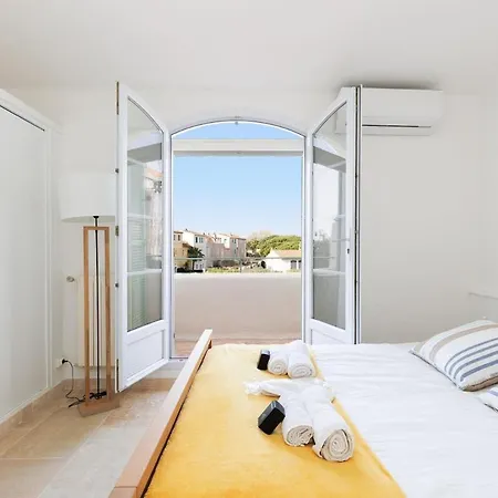 Maison Plein D Options Yourhosthelper Grimaud